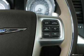 2013款克莱斯勒300C