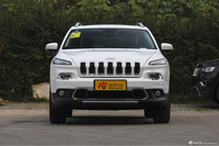 2016款自由光2.4L自动优越版