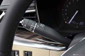 2016款XT5 2.0T自动25T技术型