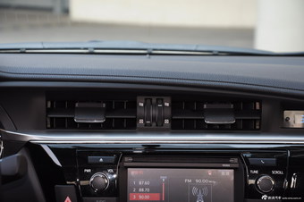 2014款雷凌1.8L CVT领先版