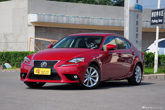 2015款雷克萨斯IS 200t豪华版