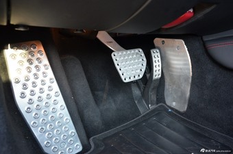 2015款California 3.9T自动标准型