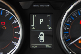 2016款北汽绅宝X55 1.5T自动CVT精英版