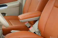 2014款启辰D50精彩版