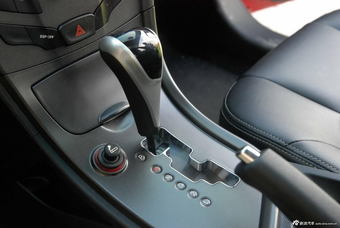 2013款传祺GA3 1.6L自动尊贵ESP版