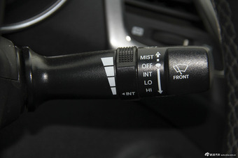 2013款朗动1.6L自动尊贵型