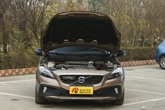 2015款沃尔沃V40 2.0T自动 Cross Country T5 AWD 智雅版