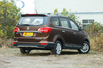 2016款宝骏730 1.8L手动舒适型