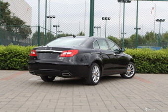 2015款红旗H7 3.0L 自动尊贵型