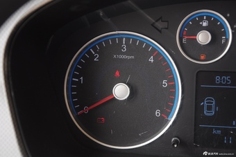 2015款图雅诺2.8T长轴商务版