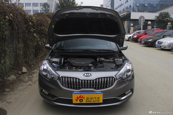 2015款起亚K3 1.6L自动GLS