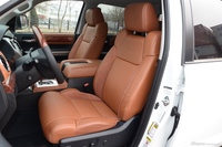 2014款坦途5.7L自动1794 Edition