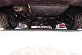 2016款DS 5LS 1.6T自动豪华版THP160