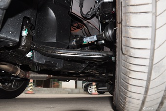 2015款名爵锐腾 1.5TGI TST精英版