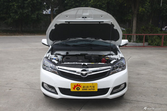 2015款海马M3 1.5L手动精英天窗型图片
