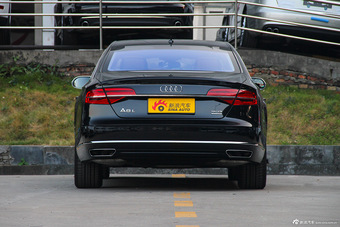 2014款奥迪A8L 6.3FSI W12quattro旗舰型