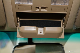 2014款福美来M5 1.6L手动精英型