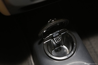 2013款北斗星1.4L手动全能升级版VVT