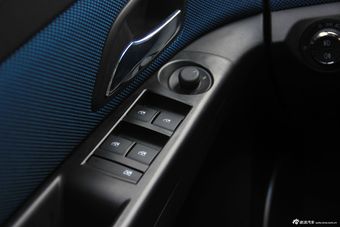 2012款科鲁兹1.6T SE手动运动版