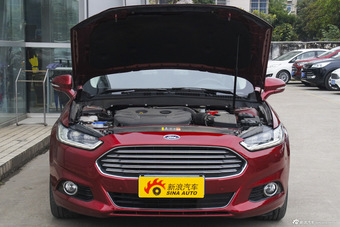 2013款蒙迪欧 2.0T自动240旗舰型