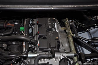 2015款 五菱宏光V1.5L手动标准型