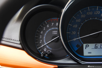 2016款YARiS L致炫1.5L自动劲速版