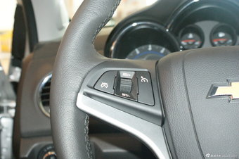 2012款科鲁兹1.8SX