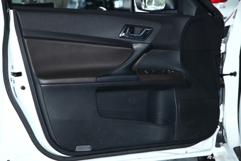 2013款锐志2.5S自动菁锐版