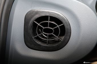 2013款圣达菲1.8T自动两驱天窗版