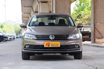 2015款速腾230TSI手动豪华型