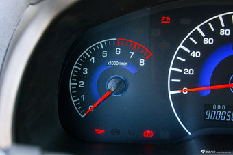 2014款野马F12 到店实拍