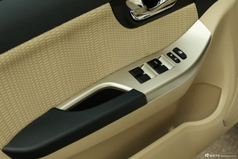 2015款海马S7改款2.0L手动纵驰型