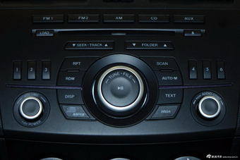 2013款马自达3星骋三厢1.6L手动精英型