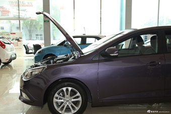 2012款名爵5 1.5L自动精英版图片