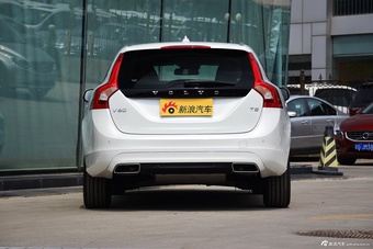 2017款沃尔沃V60  2.0T自动 T5 智逸版