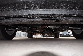 2015款凯迪拉克SRX 3.0L自动舒适型