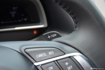 2016款马自达CX-4 2.5L自动四驱蓝天激情版