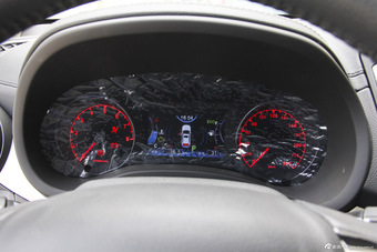 2016款比亚迪宋2.0TID自动豪华型