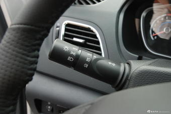 2013款海马S7 2.0L自动智臻版