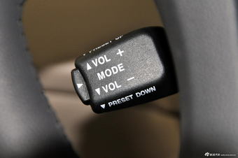 2013款狮跑2.0L GL自动两驱版