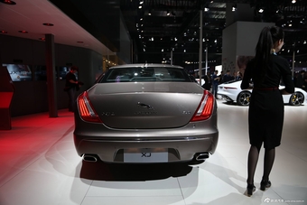 2015上海车展：捷豹XJL