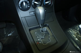 2011款马自达3星骋三厢