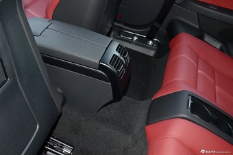 2014款奔驰E260 2.0T自动敞篷版