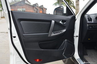 2014款全球鹰GX7 2.0L自动尊贵型