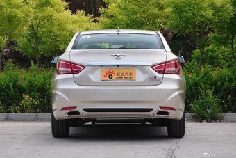 2015款福美来1.5T自动行政尊尚型