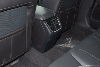 2015款金牛座2.7T自动旗舰型