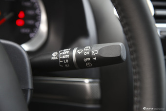 2016款哈弗H5 2.0T手动两驱精英型经典版