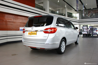 2014款GL8 2.4L CT豪华商务舒适版到店实拍