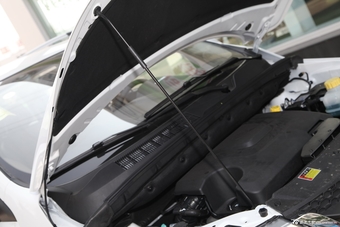 2014款宝骏730 1.5L手动舒适型