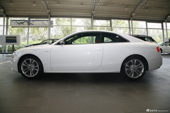 2014款奥迪S5 coupe